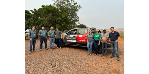 Ao lado do filho, produtora de Astorga se destaca na atividade rural 