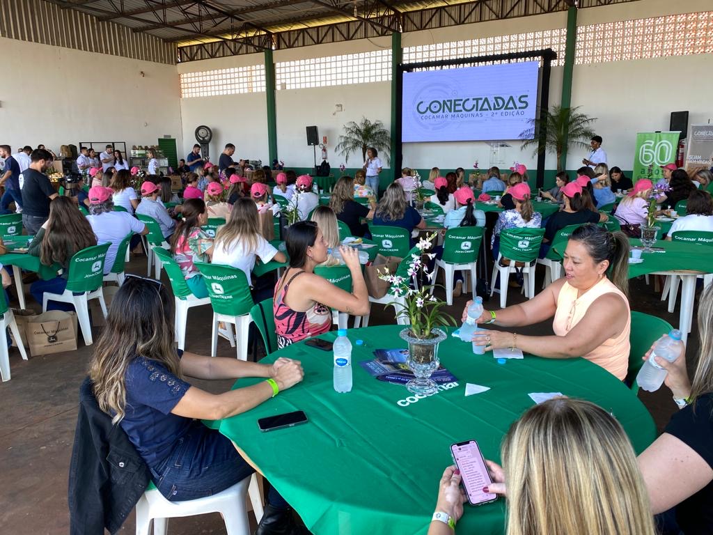 Cocamar M&aacute;quinas re&uacute;ne produtoras para demonstrar tecnologias