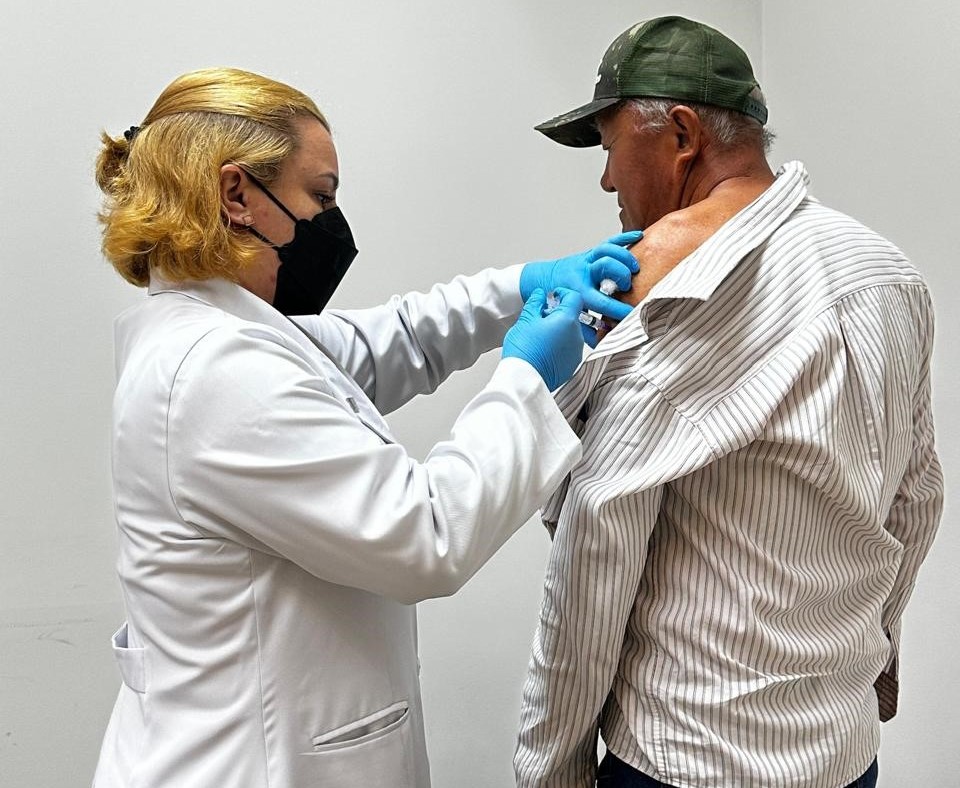 Imuniza Agro: cooperados da Cocamar come&ccedil;am a ser vacinados