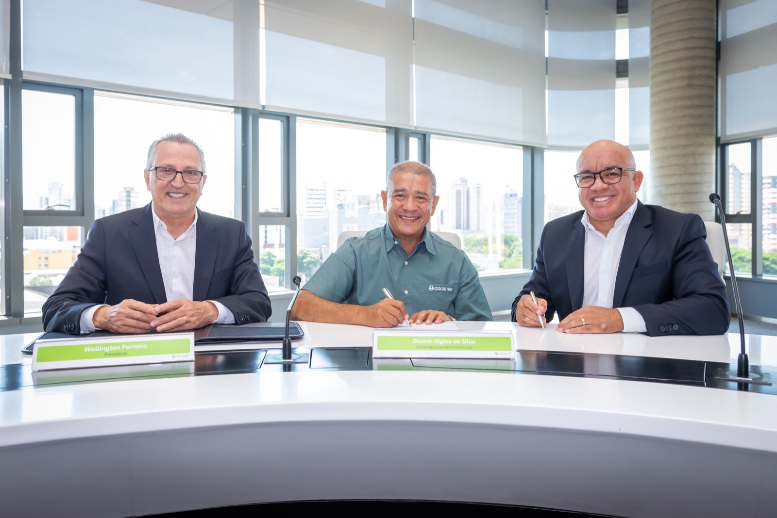 Projeto de intercoopera&ccedil;&atilde;o entre Cocamar e Sicredi fortalecer&aacute; agroneg&oacute;cio