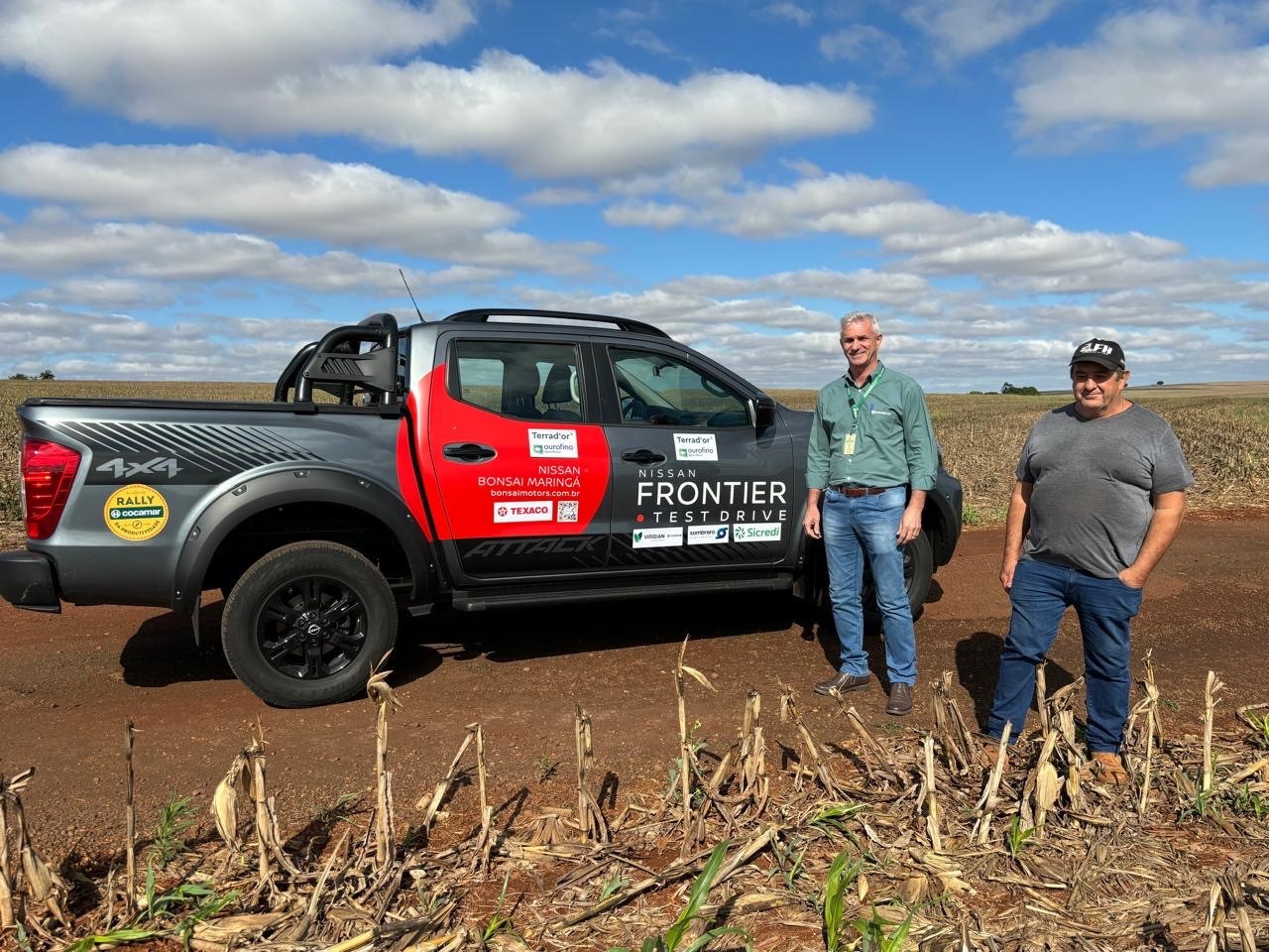 Produtores dessecam as ervas daninhas para iniciar a semeadura da soja 