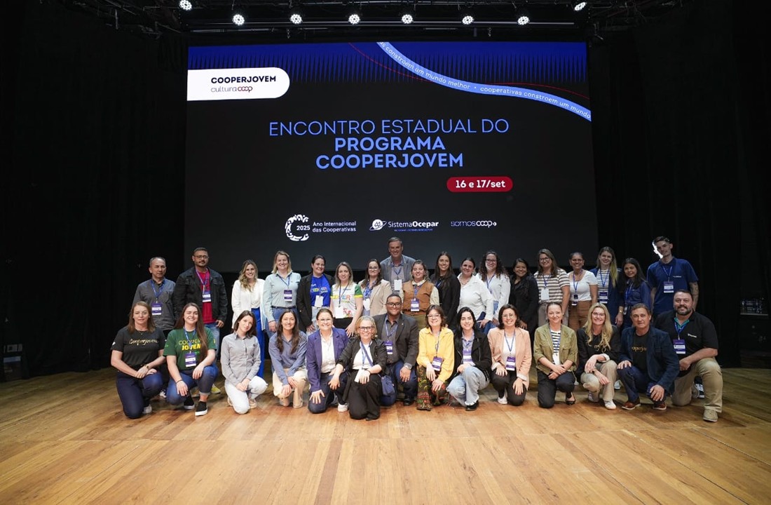 Cocamar participa, em Curitiba, do Encontro Estadual  do Programa Cooperjovem 